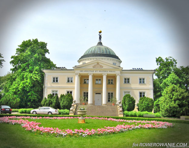 Pałac w Lubostroniu