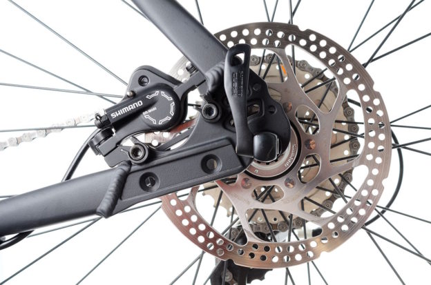 Hamulec tarczowy Shimano. Jak usunąć pisk?
